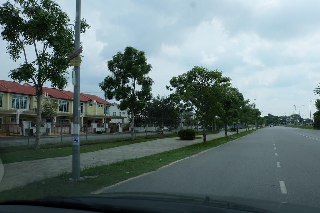 Home Sweet Home Semenyih Exterior foto